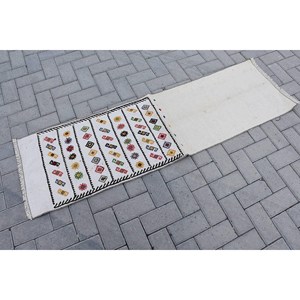 Turkish Rug, <b>Runner</b> 1.7x5.6 ft Vintage Rug, White <b>Black</b> Floral Wool Rug - Product Image 2