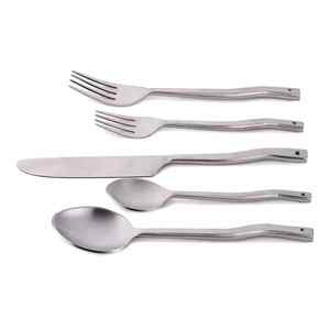 ชุดช้อนส้อมสเตนเลสสตีลพรีเมี่ยมสุดหรูมีการออกแบบให้โค้งทนทานเครื่องล้างจานปลอดภัยทำจากเหล็กเป็นกระจกสำหรับเป็นของขวัญทางธุรกิจ - Product Image 5