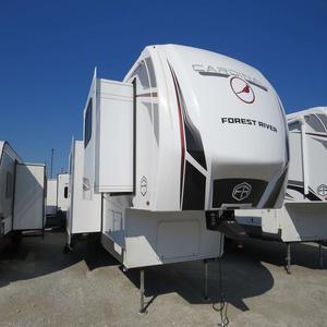 Usado, en venta: 2026 F-O-R-E-S-T R-I-V-E-R C-A-R-D-I-N-A-L 3-5-F-L - Product Image 1