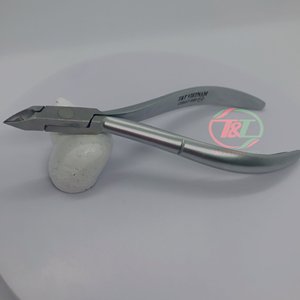 Pinces à cuticules professionnelles en acier inoxydable, fabriquées au Vietnam - Product Image 5