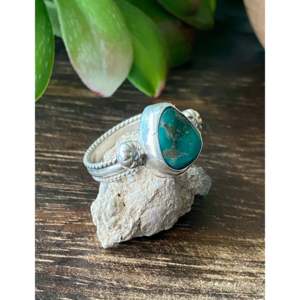 Navajo-Made Fine Jewelry Kingman Turquoise & Sterling <b>Silver</b> <b>Statement</b> <b>Ring</b> Size 6.75 for Everyday Wear - Product Image 3