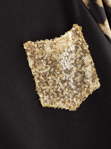 เสื้อฮู้ดผู้หญิงเสื้อสเวตเตอร์แบบสวมหัวพิมพ์ลายนูนออกแบบไหล่ตกโลโก้ได้ตามต้องการสไตล์สตรีทแวร์ใส่ได้ทั้งชายและหญิง - Product Image 3