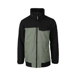 เสื้อแจ็คเก็ตซอฟต์เชลล์ลายพรางสำหรับผู้ชาย ขายส่ง คุณภาพพรีเมียม ผลิตในปากีสถาน ออกแบบตามสั่ง น้ำหนักเบา กันน้ำ กันลม - Product Image 1