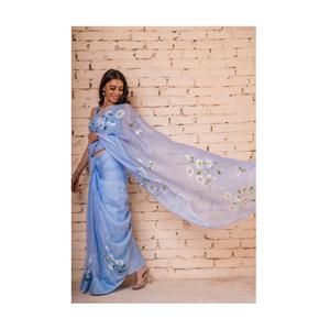 Saree doux Kota Doria peint à la main à fleurs de qualité supérieure avec chemisier en soie d'art disponible à la vente d'Inde - Product Image 1