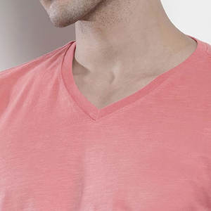 T-shirt décontracté pour homme en coton 100% fabriqué au Pakistan, tissu confortable, respirant, écologique, couleur et design personnalisés - Product Image 5