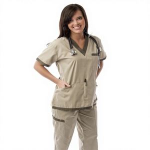 Uniforme Médico Personalizado OEM 100% Algodón, Unisex, Cuello en V, Conjunto de Uniforme de Enfermería con Múltiples Bolsillos y Detección de Agujas - Product Image 1