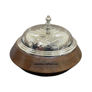 Chauffe-plats en acier inoxydable Design Leaf avec couvercle en or Casserole faite à la main de qualité supérieure Nouvelle collection de casseroles en métal - Product Image 3