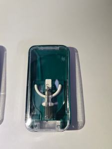 Coupe-pilules portable mini en plastique PS pour fendre et désintégrater les pilules Soins personnels - Product Image 2