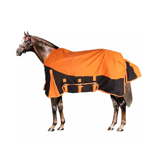 Tapis de participation d'hiver pour chevaux 600 Denier Ripstop avec col standard et combo 100% personnalisé avec logo avec une faible quantité minimale de commande - Product Image 4