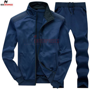 Venta al por mayor Casual Color sólido personalizado cremallera manga larga bolsillos laterales hombres chándal transpirable buena calidad hombres deporte chándal - Product Image 3