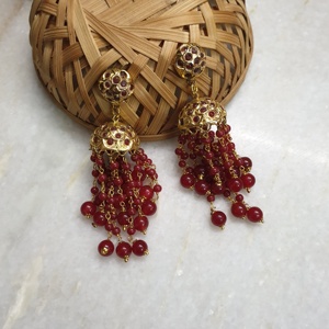ต่างหูลูกปัดสีแดงเข้ม jadau jhumki ทำจากโลหะผสมสังกะสี - Product Image 1