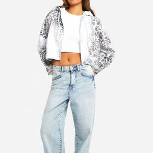 เสื้อฮู้ดไหมพรมพิมพ์ลายฤดูหนาว แบบลำลอง ไซส์ใหญ่ สำหรับผู้หญิง ทรงครอป สั้น  แบบมีซิป สีอ่อน ผลิตตามสั่ง (OEM)  ผ้าฟลีซ - Product Image 6