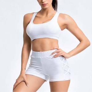 Ensembles de shorts élastiques pour femmes à taille haute à bas prix Logo personnalisé soutien-gorge et ensembles courts de sport d'été pour femmes - Product Image 1