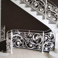 Pièces d'escalier en métal moderne de haute qualité pour villa, usage intérieur, résidentiel et commercial, durables, élégantes, solutions de sécurité