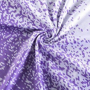 Ensemble de maillots de football avec tissu anti-transpiration et option d'impression du logo du club personnalisé uniforme de football personnalisé - Product Image 4