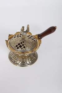 Quemador de Incienso de Metal Resistente al Calor con Tapa y Soporte para Incienso, Ideal para Templos y Meditación, Venta al por Mayor - Product Image 2