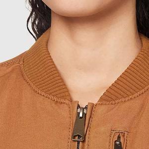 Vente en gros nouvelle arrivée blouson aviateur pour femmes confortable au crochet logo personnalisé respirant vente chaude pas cher prix OEM accueilli - Product Image 6