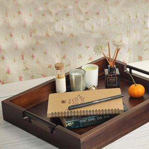 Plateau en bois d'acacia avec poignées en métal Plateau de service fait à la main pour le petit-déjeuner, la cuisine, l'hôtel, le restaurant ou la maison Présentoir de table ottoman - Product Image 5