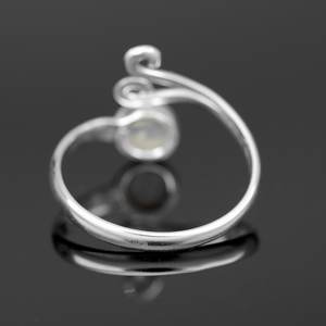 แหวนมูนสโตนเงินสเตอร์ลิงแบบปรับได้ - Product Image 3