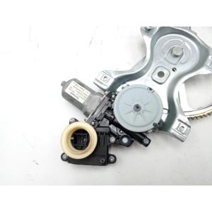 กลไกปรับกระจกหน้าต่างด้านหน้าขวา TOYOTA Auris รุ่นที่ 2 (10>) 975516-104 - Product Image 6