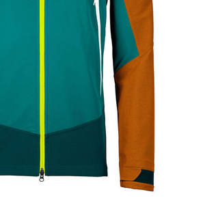 Veste Softshell personnalisée avec logo brodé pour hommes au prix de gros Veste Softshell pour hommes teinte unie avec capuche - Product Image 6