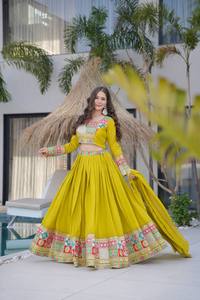 Ensemble moderne de lehenga choli et dupatta pour fêtes et mariages, nouvelle collection de créateur, en soie VICHITRA, séchage rapide, toutes saisons - Product Image 4