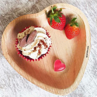 Platos/Bandejas Desechables Ecológicos Modernos de Hoja de Palma de Areca en Forma de Corazón, Libres de BPA, de 6.5 Pulgadas, Color Natural, para Postres