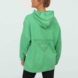 Sweats à capuche décontractés pour femmes de haute qualité imprimés sur mesure avec logo personnalisé fabriqué au Pakistan - Product Image 2