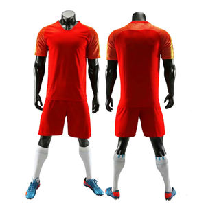 2025 personalizado Jersey camiseta de fútbol sublimación Uniforme De jugador de fútbol ropa de fútbol Traduzir niños conjunto de camisetas de fútbol - Product Image 1