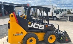 Acheter JCB Skid Steer Loader 135 à vendre Chargeur diesel compact avec haute performance et efficacité énergétique - Product Image 3