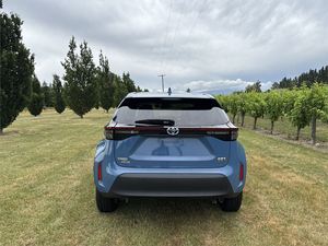 Auto Usado Económico, <span class=keywords><strong>Toyota</strong></span> Yaris Cross 2022, 1.5 Híbrido G SUV, 5 Puertas, CVT, 2WD, Envío a Todo el Mundo - Product Image 4