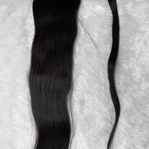 100% véritables extensions de cheveux indiens Remy faciles à utiliser tissage de queue de cheval à clipser avec texture ondulée - Product Image 6
