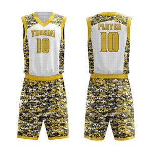 Uniforme de basket-ball imprimé personnalisé avec col en V respirant unisexe de grande taille de couleur différente pour les garçons - Product Image 1