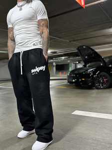 Pantalones de chándal informales personalizados, pantalones de chándal holgados acampanados de pierna ancha, cinta a rayas, bordado de punto lateral, pantalones de chándal de algodón - Product Image 4