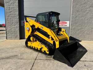 Mini-chargeuse sur pneus 289D3 d'occasion pour attache de godet moteur, capacité nominale de 4 tonnes, capacité de 3 à 10 tonnes, hydraulique Huade, à vendre - Product Image 2