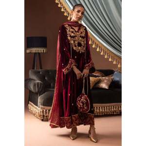 Top de Invierno Scarlett - Product Image 6