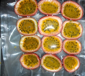 Purée de fruit de la passion surgelée IQF de qualité supérieure du Vietnam, puree naturelle de fruit de la passion pour boissons et desserts, fournisseur en gros - Product Image 5