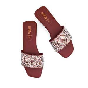 Zapatilla Maroon Fancy Animal Print FN7834 - Product Image 1
