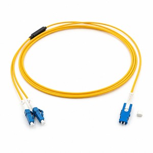 Cable de Fibra Óptica con <span class=keywords><strong>Conector</strong></span> CS y SN, CS-LC/UPC-SM-DX-LSZH-2.0mm SN-LC/UPC-SM-DX-LSZH-1.6MM - Product Image 1