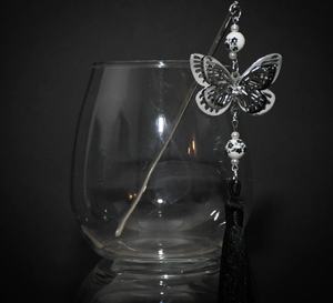 Artisan Made Buffalo Horn Hair Sticks Luxe Cow & Ox Horn Hair Pins para opciones de accesorios de moda atemporales - Product Image 1