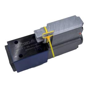 Vanne directionnelle proportionnelle de Noël Servo vanne proportionnelle à action directe 4WRPEH10 4WRPEH10C4B50L-2X/G24K0/A1M - Product Image 1