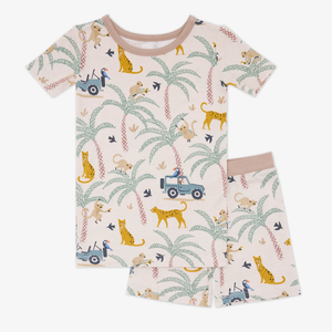 Venta al por mayor de pijamas de algodón de manga corta para niña de dibujos animados coloridos impresos 2 piezas niños ropa de dormir conjunto para el verano suave y OEM/ODM - Product Image 1