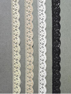 Encaje de Poliéster/Algodón Suave con Lentejuelas Metálicas Bordadas y Pedrería, Tacto Suave, Decoración para Lehenga de Novia, Exportación al por Mayor - Product Image 2