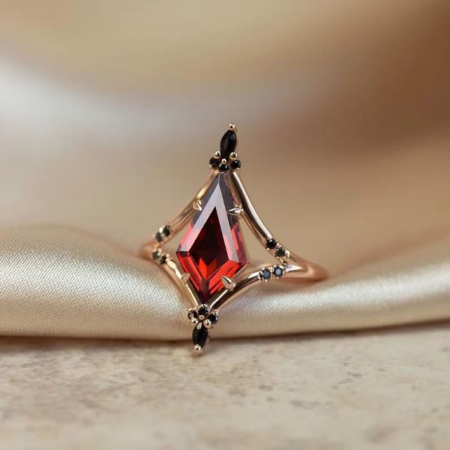 เช่นเดียวกับรูปภาพ