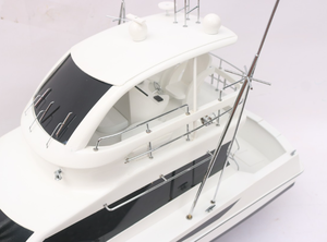 TOYOTAA PONAM 35 Bateaux miniatures artisanaux modernes Conception de yacht moderne en bois avec technique peinte - Product Image 4