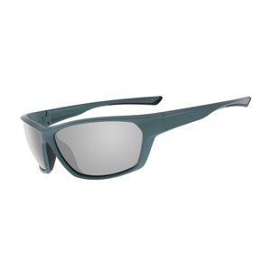Gafas de sol deportivas elegantes con borde completo para hombres Revestimiento de espejo con almohadillas suaves para la nariz y puntas - Product Image 3