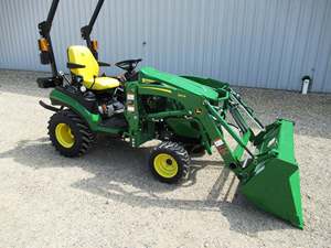 JD 1025R 25HP Lawn Tractor with Backhoe Attachment Compact Utility Tractor diesel Engine Gear Drive Export Farm Equipment - Product Image 6