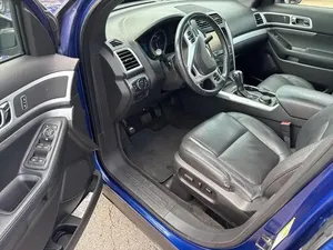 2015 Ford Explorer XLT - Product Image 2