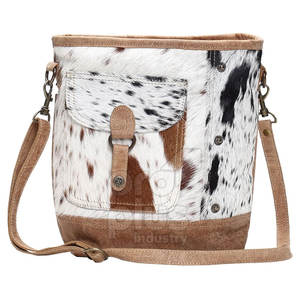 Bolso de Hombro de Cuero Vacuno de Último Diseño, Bolso de Mano Moderno para Mujer, Bolso de Cuero Vacuno Personalizado - Product Image 1