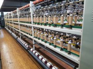 Machine à enrober à double enroulement Menegatto 1500 Rotor avec 192 broches, grande vitesse, bobine de 140 mm pour l'enrobage de lycra/nylon/coton - Product Image 2